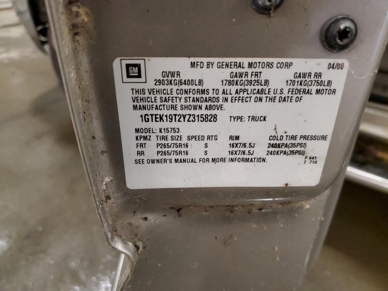 2000 GMC New Sierra K1500 VIN: 1GTEK19T2YZ315828 Lot: 63155295