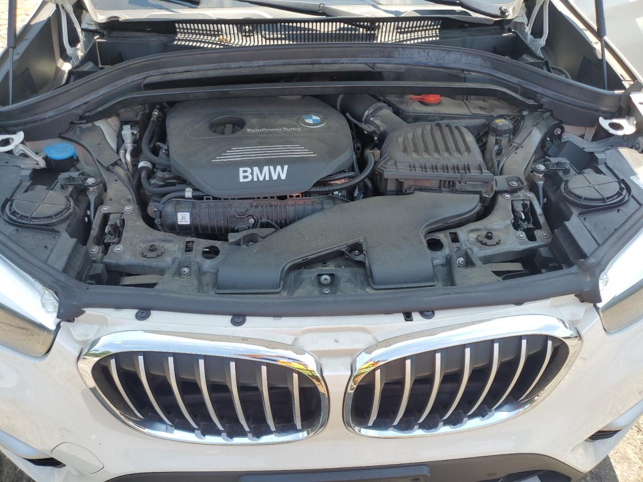 2018 BMW X1 xDrive28I VIN: WBXHT3C38J5L30199 Lot: 63634015