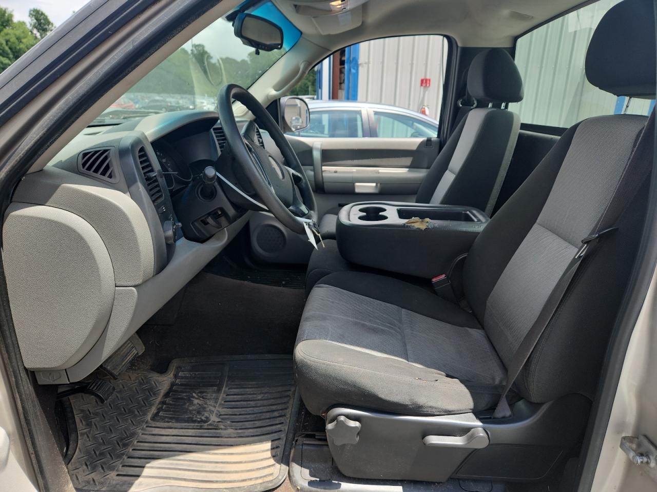 2008 GMC Sierra C1500 VIN: 1GTEC14X08Z327127 Lot: 63113375