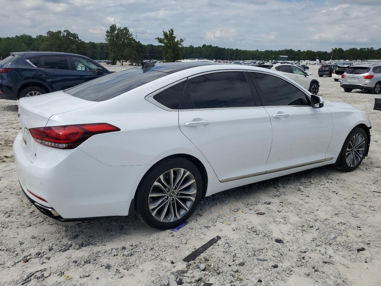 2015 Hyundai Genesis 3.8L VIN: KMHGN4JE8FU074278 Lot: 63758355