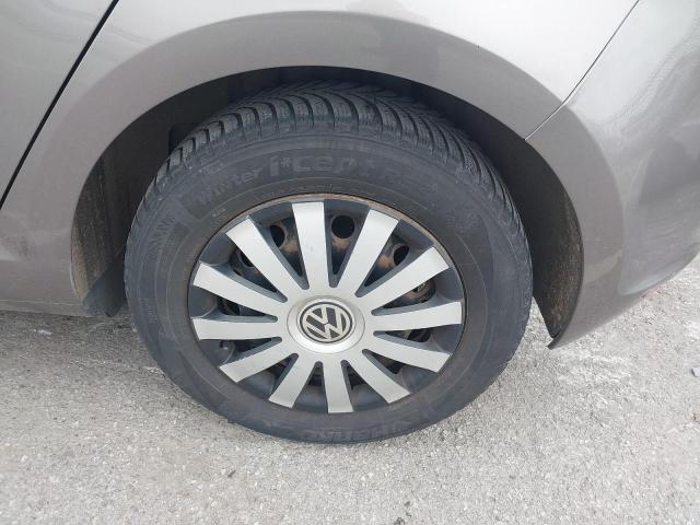 2014 VOLKSWAGEN GOLF S BLU