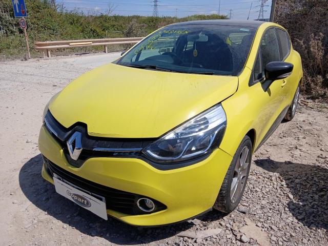 RENAULT CLIO D-QUE 2014