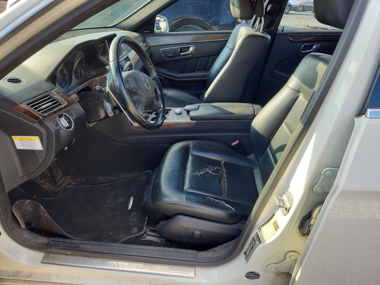2011 Mercedes-Benz E 350 VIN: WDDHF5GB2BA465615 Lot: 64820775
