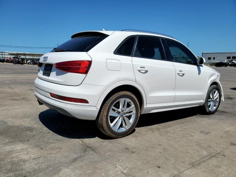  AUDI Q3 2017 Белы