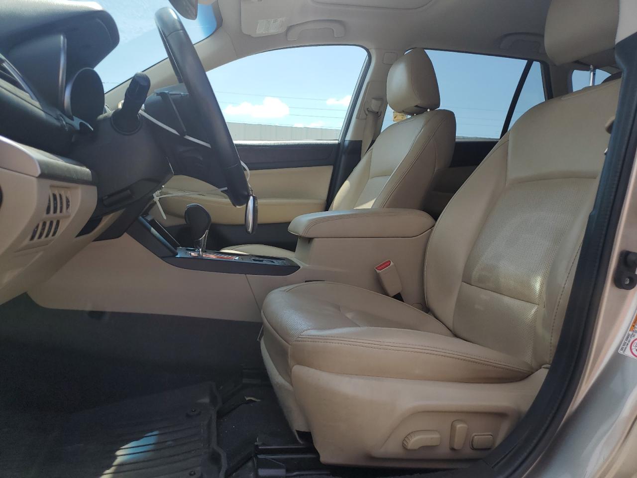 2015 Subaru Outback 2.5I Limited VIN: 4S4BSANC3F3305801 Lot: 62983835