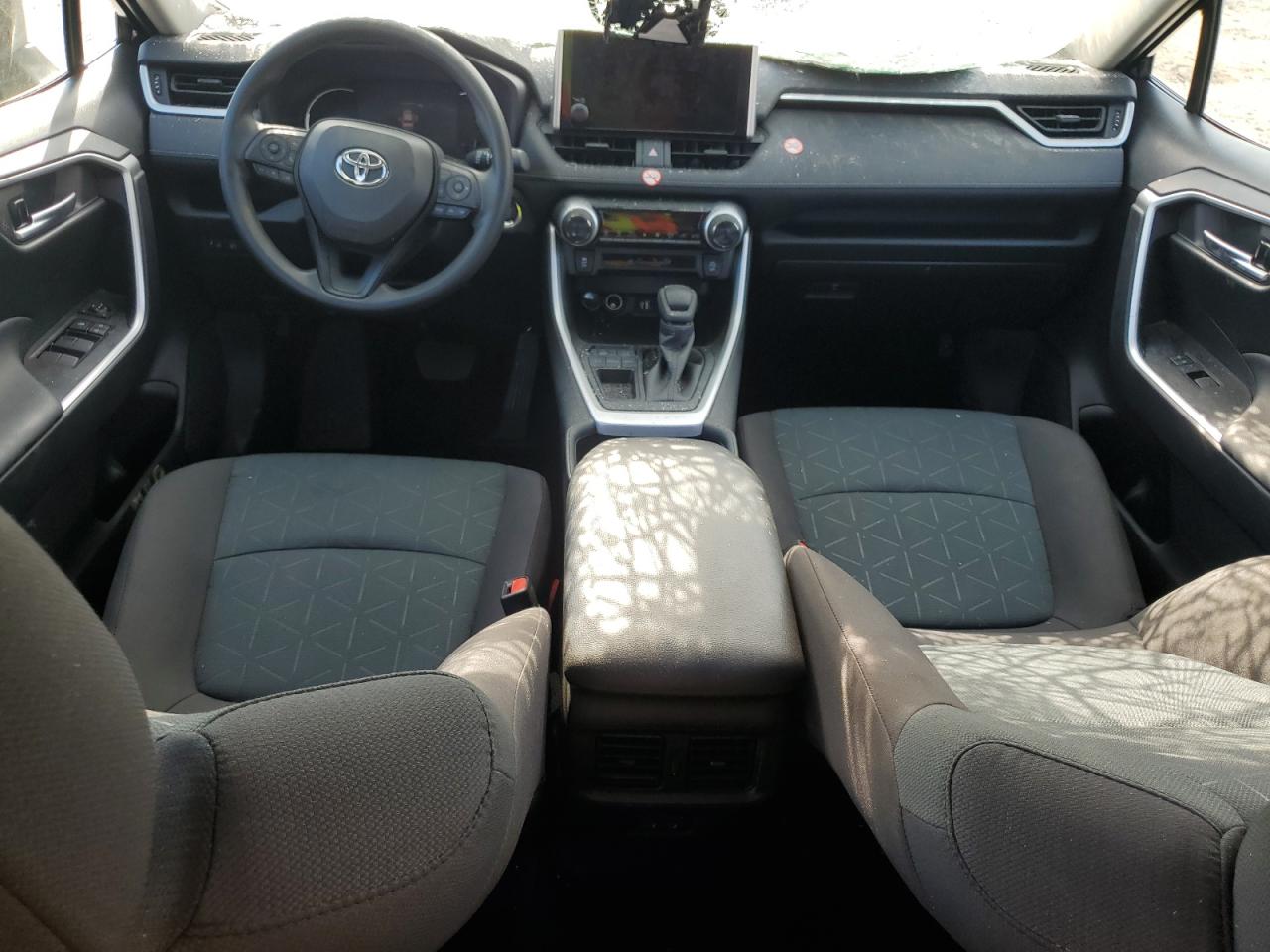 2025 Toyota Rav4 Xle VIN: 2T3W1RFV5SC330215 Lot: 64010995