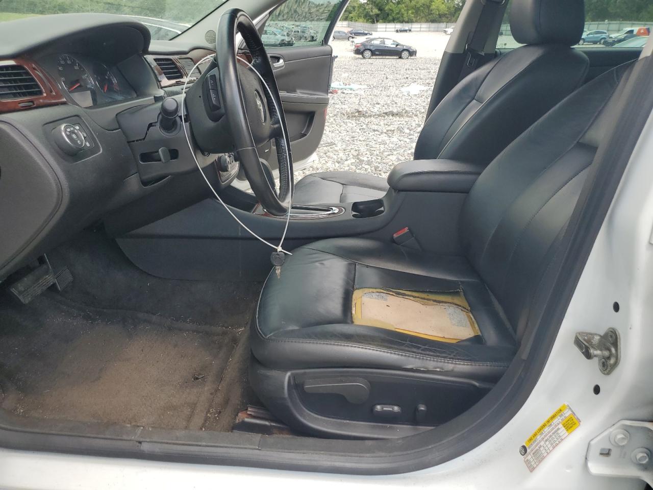 2G1WC5EM0A1190858 2010 Chevrolet Impala Ltz