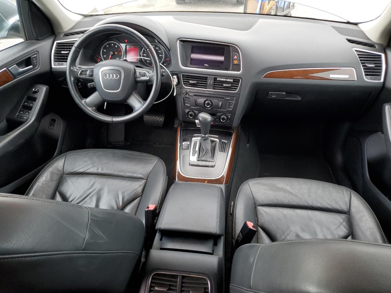2011 Audi Q5 Premium VIN: WA1CFAFP3BA095165 Lot: 64927405