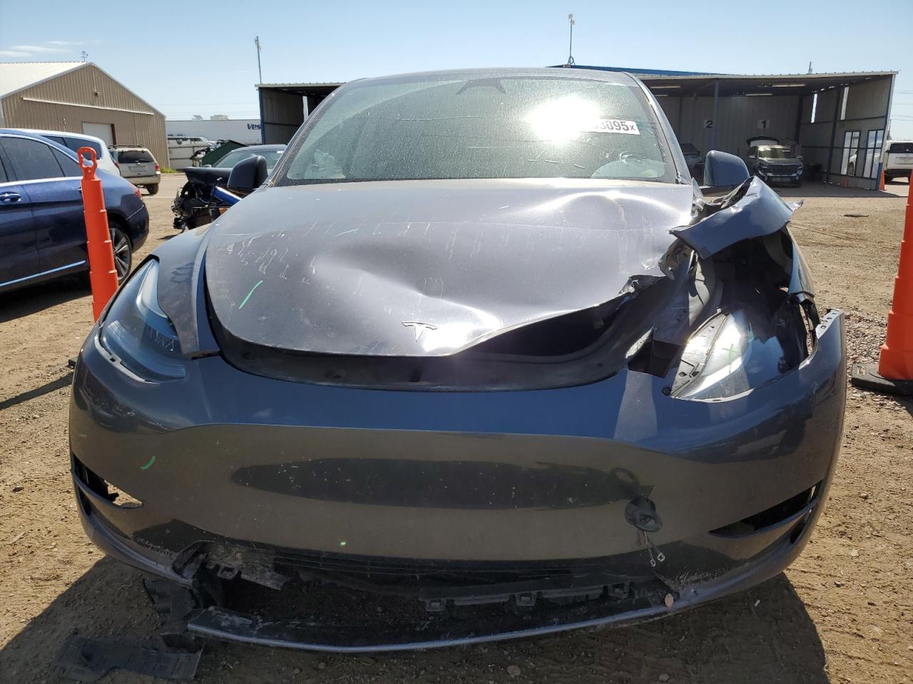 2023 Tesla Model Y VIN: 7SAYGDEE3PF901310 Lot: 64863095