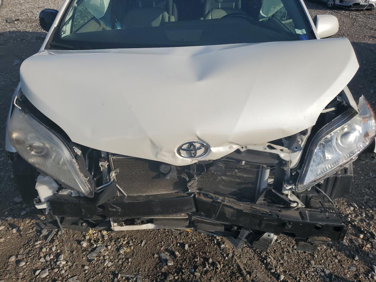 5tdyk3dc2fs642468 5TDYK3DC2FS642468 2015 Toyota Sienna Xle