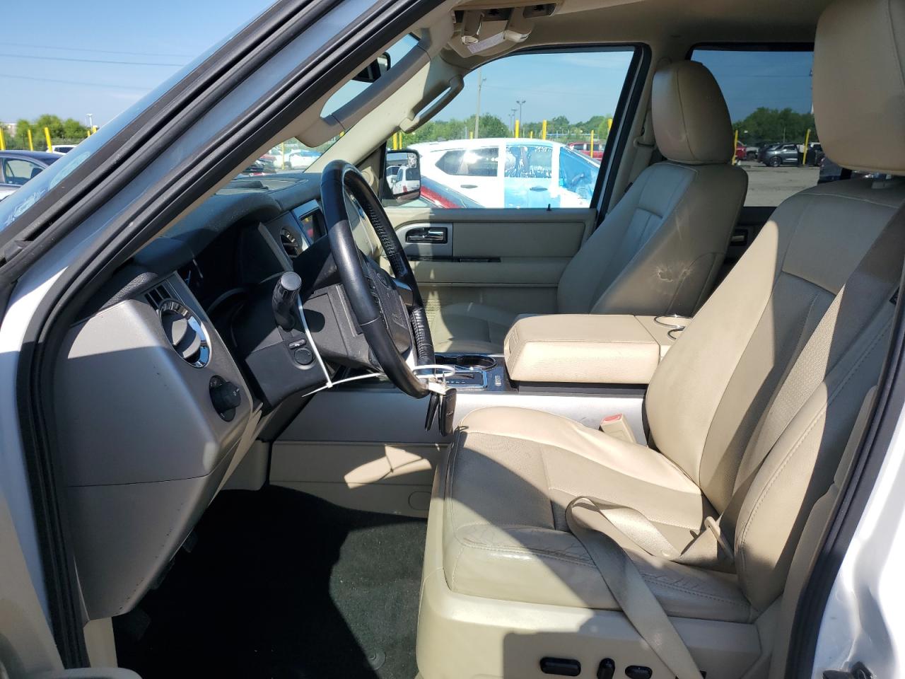 2016 Ford Expedition Limited VIN: 1FMJU1KT4GEF54723 Lot: 63867685