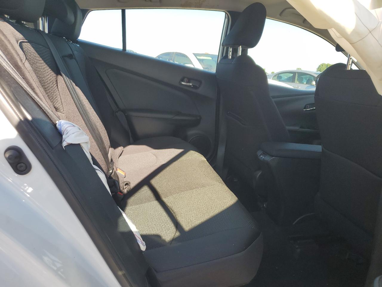 2022 Toyota Prius Le VIN: JTDL9MFU5N3036910 Lot: 64780915