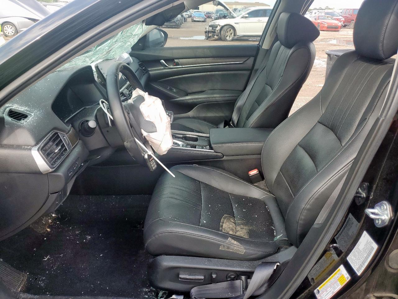 2022 Honda Accord Touring Hybrid VIN: 1HGCV3F9XNA018319 Lot: 64042185