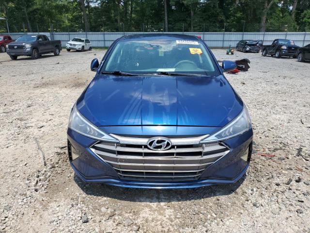  HYUNDAI ELANTRA 2019 Синий