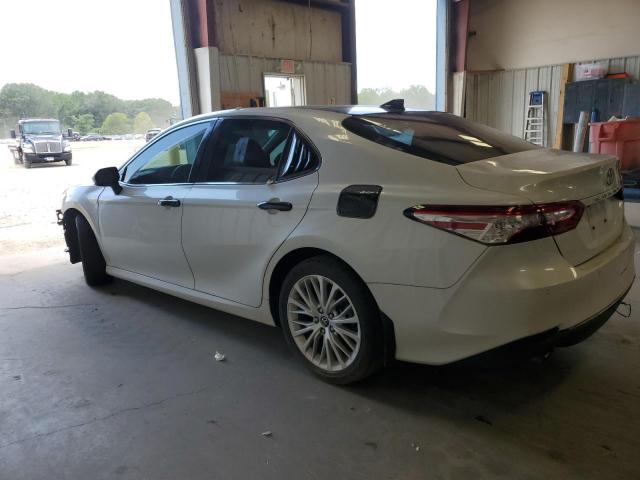  TOYOTA CAMRY 2018 White