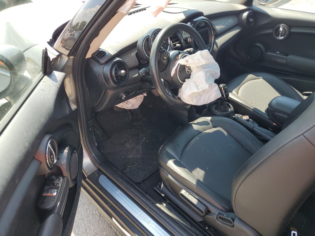 WMWXR3C01L2L96673 2020 Mini Cooper