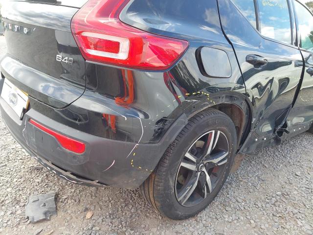 2022 VOLVO XC40 2.0 B4P PLUS DARK 5DR AWD AUTO