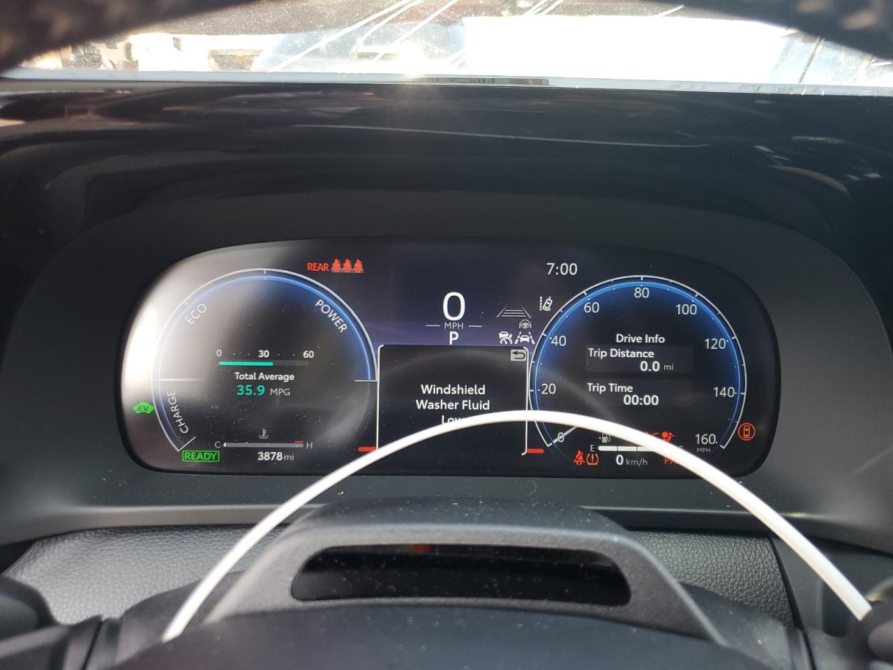 2025 Toyota Crown Signia Xle VIN: JTDACAAJ1S3009672 Lot: 63775005
