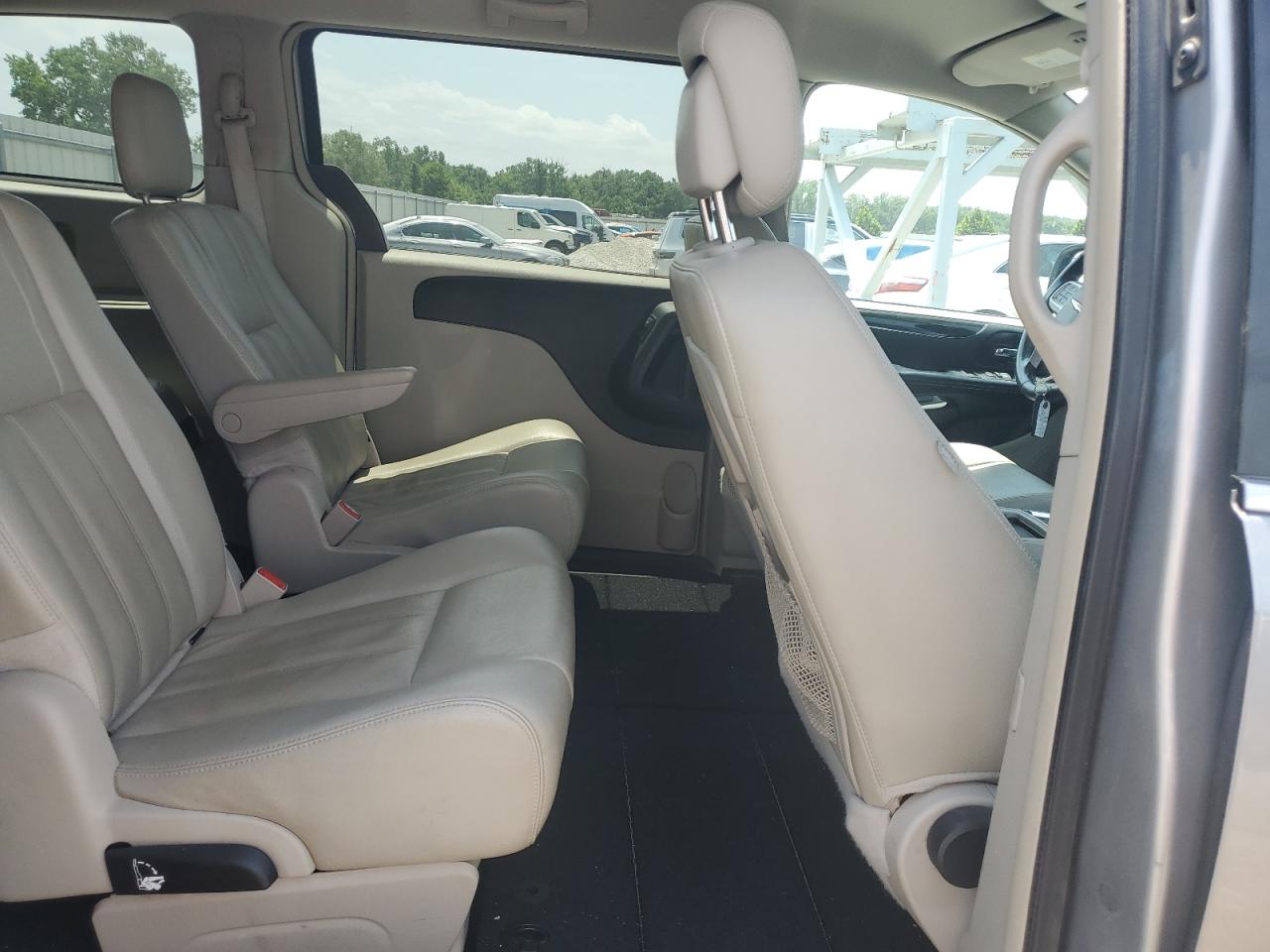 2013 Chrysler Town & Country Touring VIN: 2C4RC1BGXDR711943 Lot: 64662485