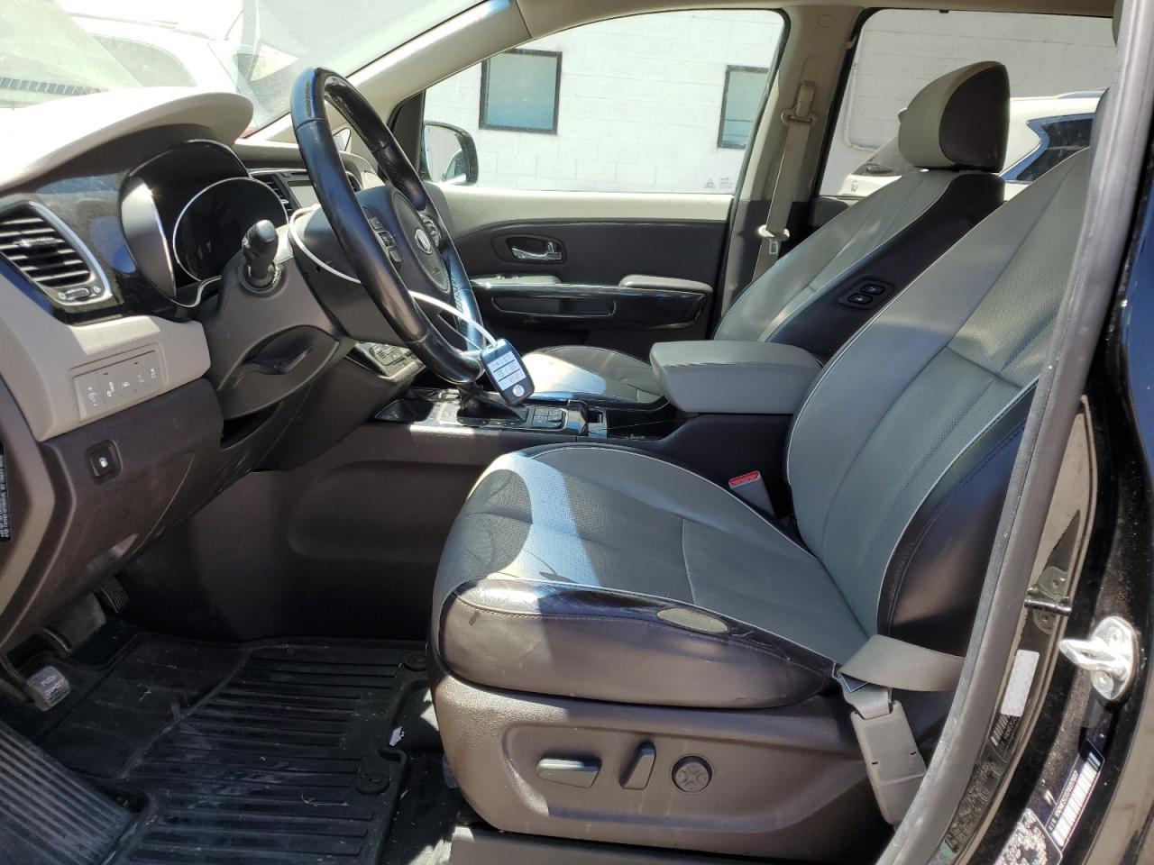 2018 Kia Sedona Sxl VIN: KNDME5C11J6397687 Lot: 64685165
