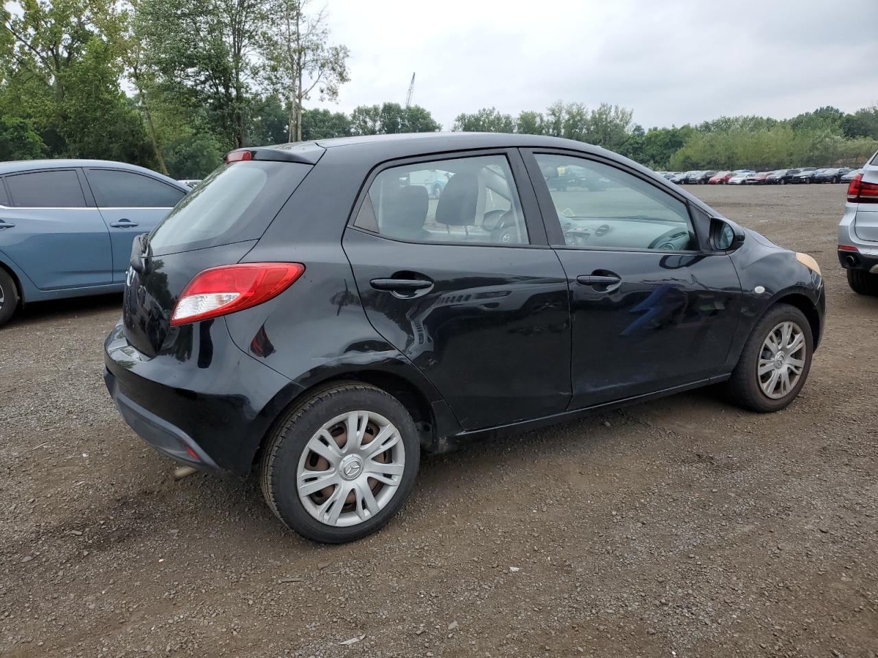 2011 Mazda Mazda2 VIN: JM1DE1HZ7B0122076 Lot: 67002525
