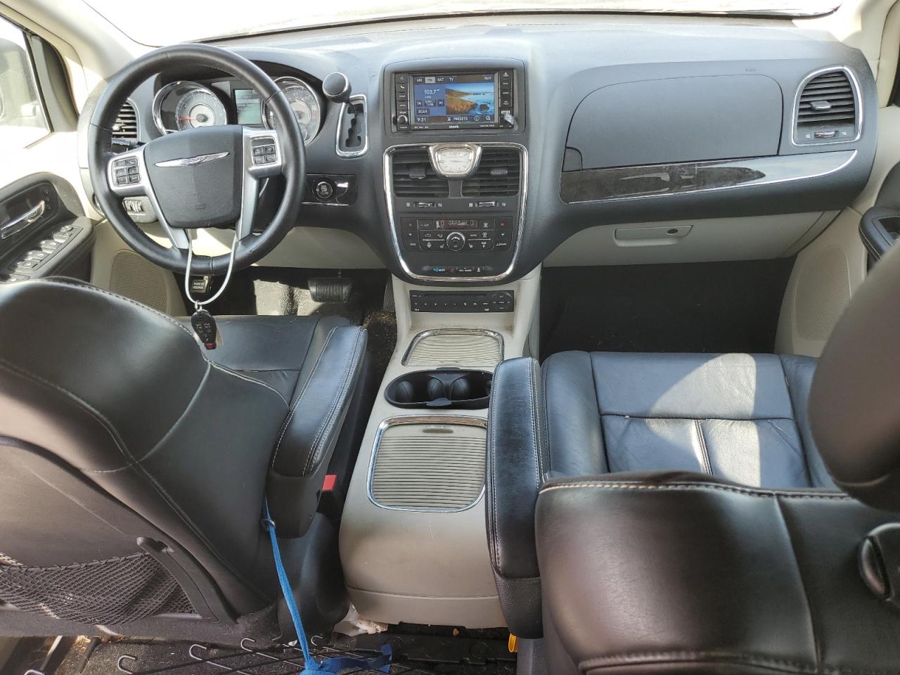 2011 Chrysler Town & Country Limited VIN: 2A4RR6DGXBR651291 Lot: 62593755