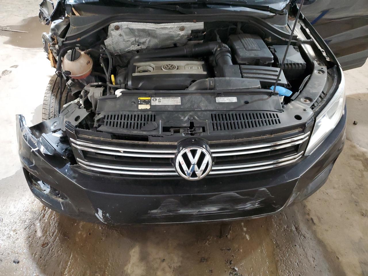 2017 Volkswagen Tiguan S VIN: WVGBV7AX3HK009785 Lot: 64690845