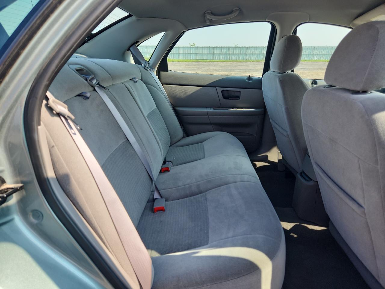 2005 Ford Taurus Se VIN: 1FAFP53275A183050 Lot: 63699065