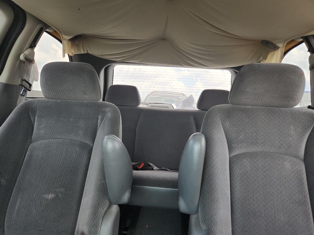 2005 Dodge Caravan Sxt VIN: 1D4GP45RX5B406343 Lot: 63602765