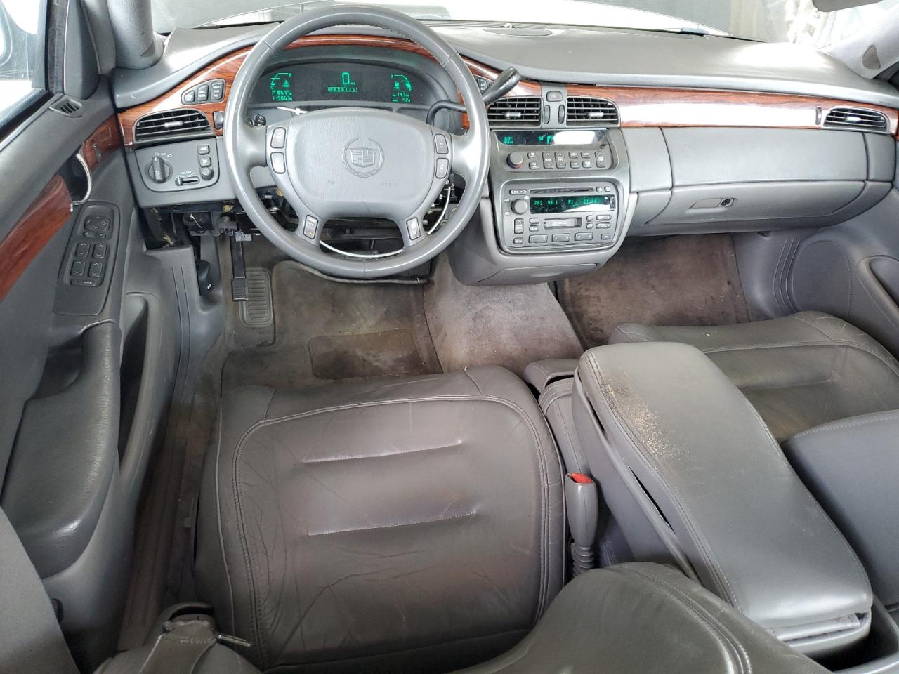 2002 Cadillac Deville VIN: 1G6KD54Y62U136173 Lot: 63052325