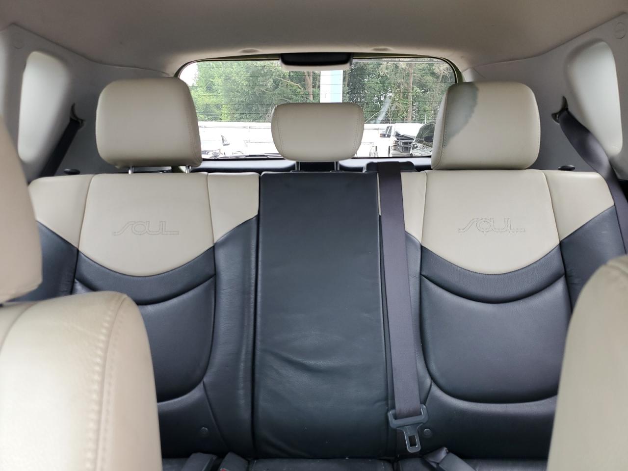 2012 Kia Soul + VIN: KNDJT2A68C7472369 Lot: 63408335