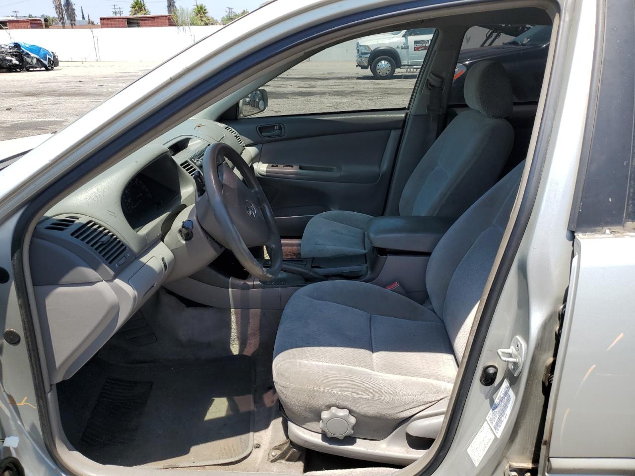 2003 Toyota Camry Le VIN: 4T1BE32K23U168421 Lot: 65241045