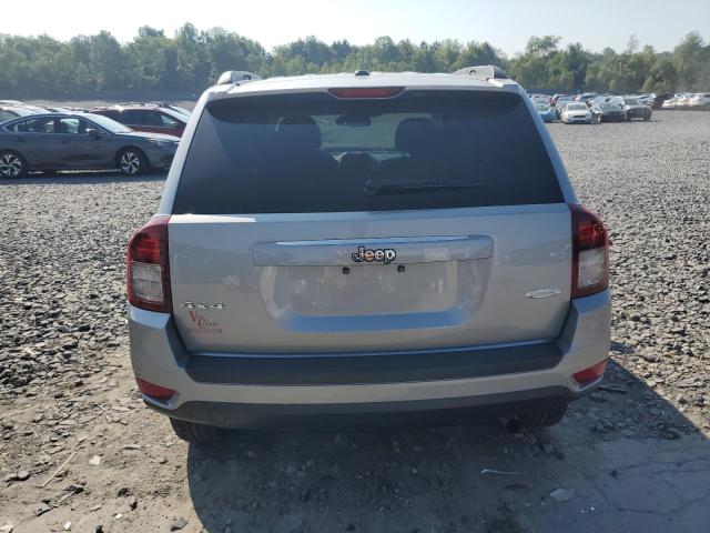  JEEP COMPASS 2016 Srebrny