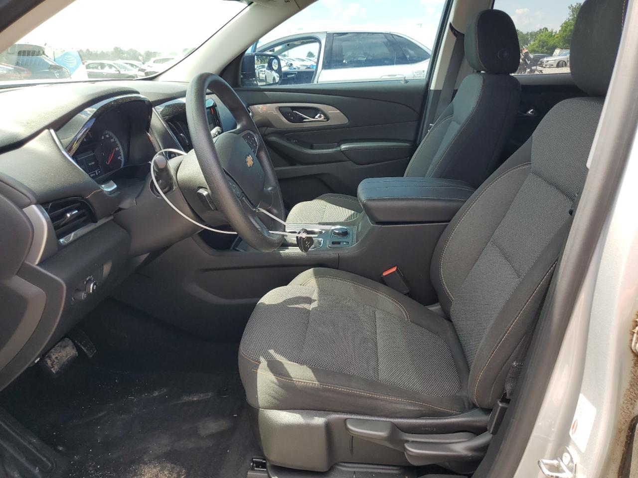2018 Chevrolet Traverse Ls VIN: 1GNERFKW2JJ111443 Lot: 63331145