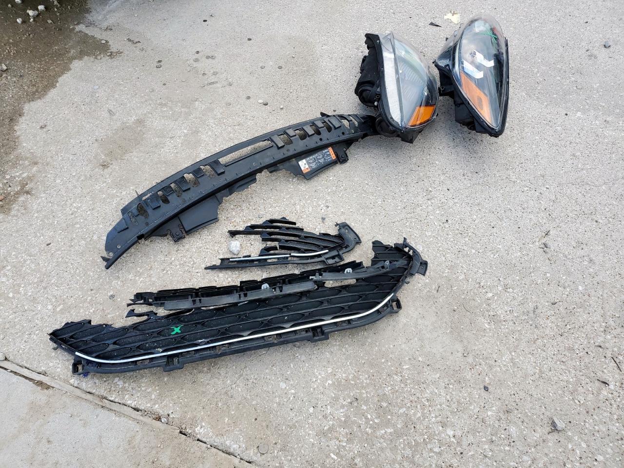 2022 Ford Escape Sel VIN: 1FMCU9H6XNUA64377 Lot: 64999235