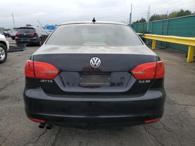 Sedans VOLKSWAGEN JETTA 2012 Czarny