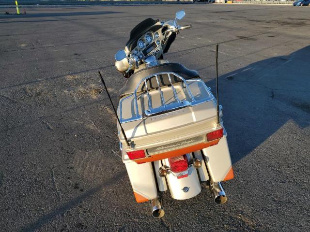 2009 HARLEY-DAVIDSON FLHTCUSE4   