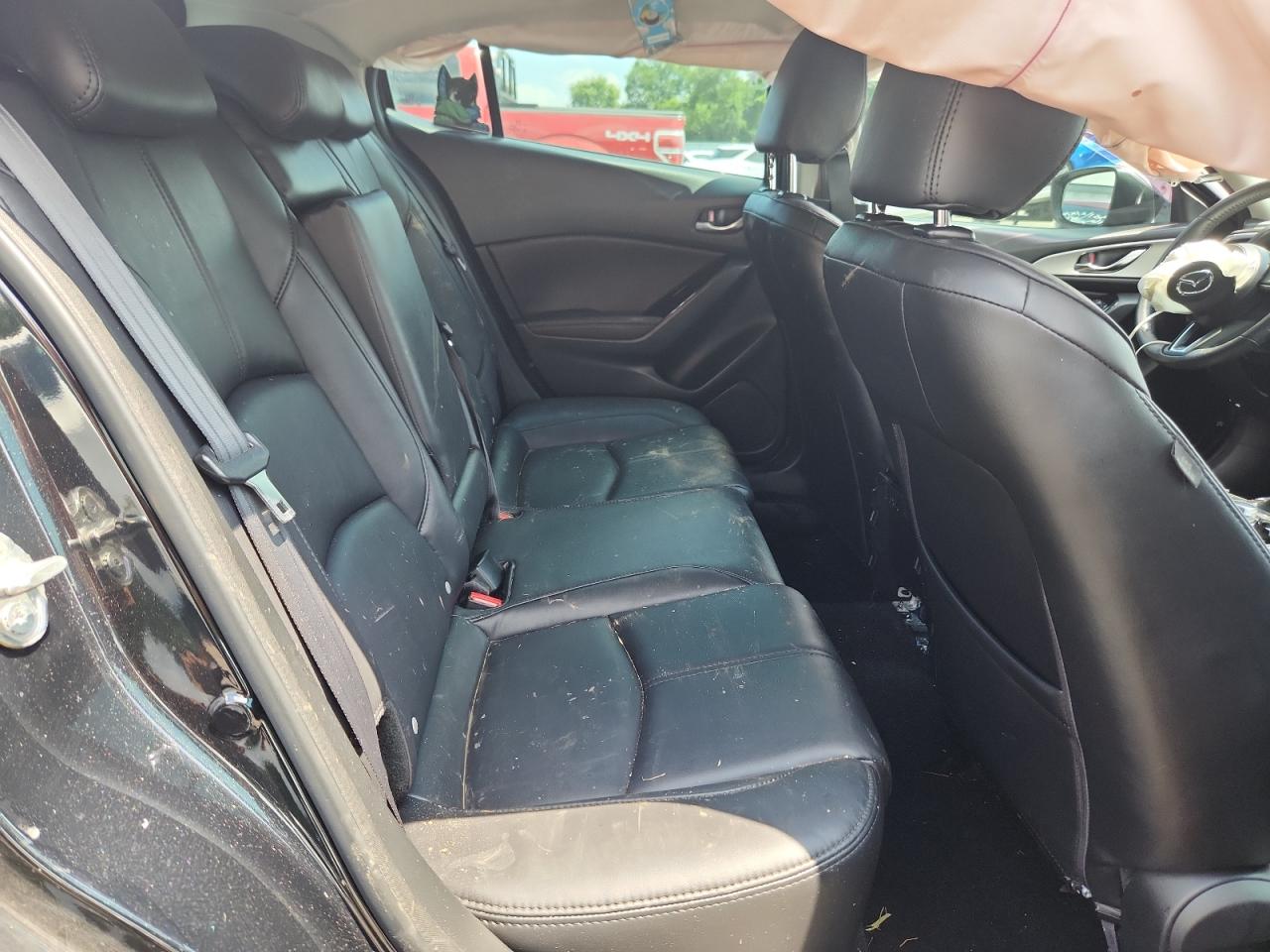 2018 Mazda 3 Touring VIN: 3MZBN1L35JM277163 Lot: 64362635