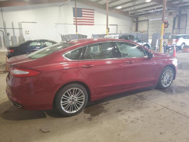  FORD FUSION 2015 Красный