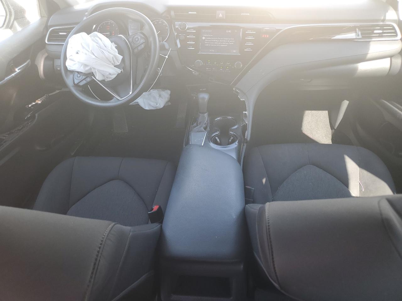2019 Toyota Camry L VIN: 4T1B11HK6KU829048 Lot: 66819995