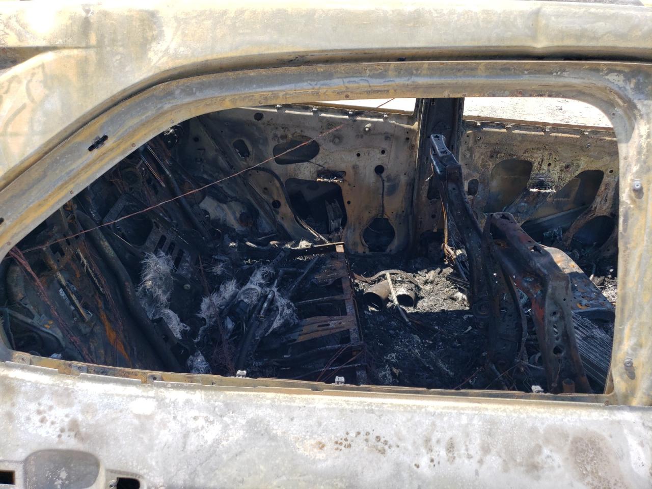 2019 Chevrolet Equinox Lt VIN: 2GNAXKEV4K6147990 Lot: 66915495