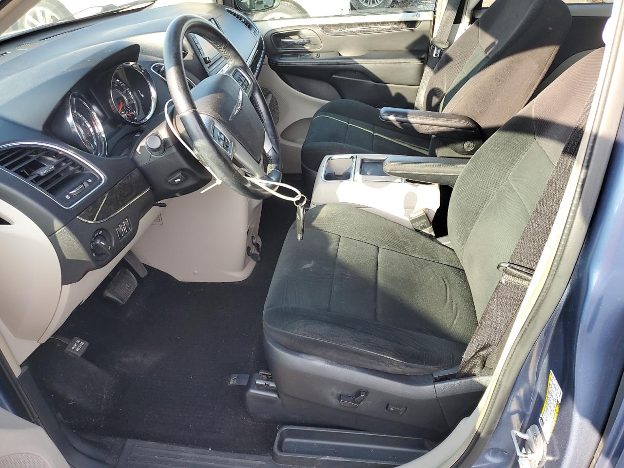 2011 Chrysler Town & Country Touring VIN: 2A4RR5DG6BR766349 Lot: 63857495
