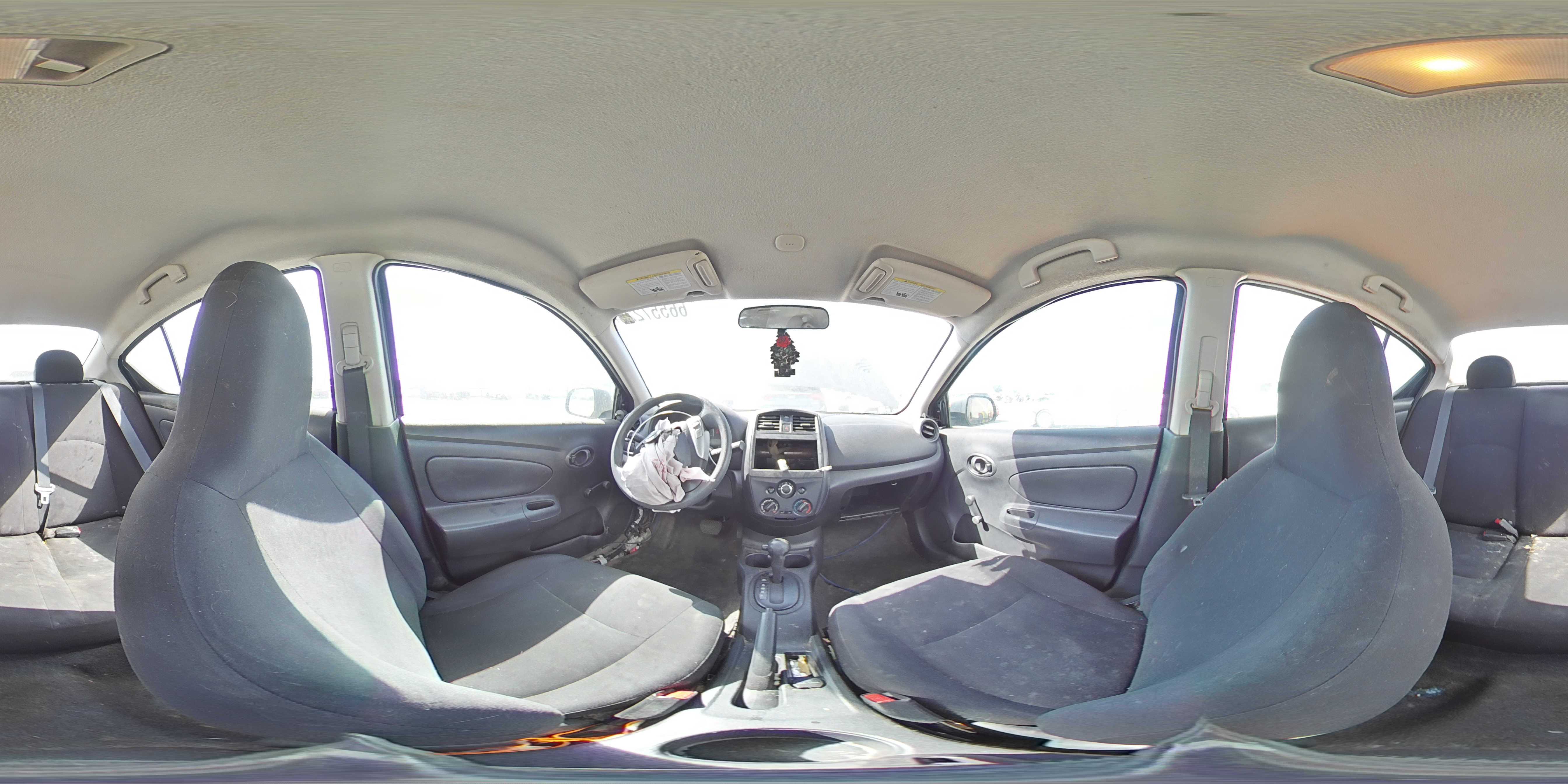 2015 Nissan Versa S VIN: 3N1CN7AP9FL811121 Lot: 66557225