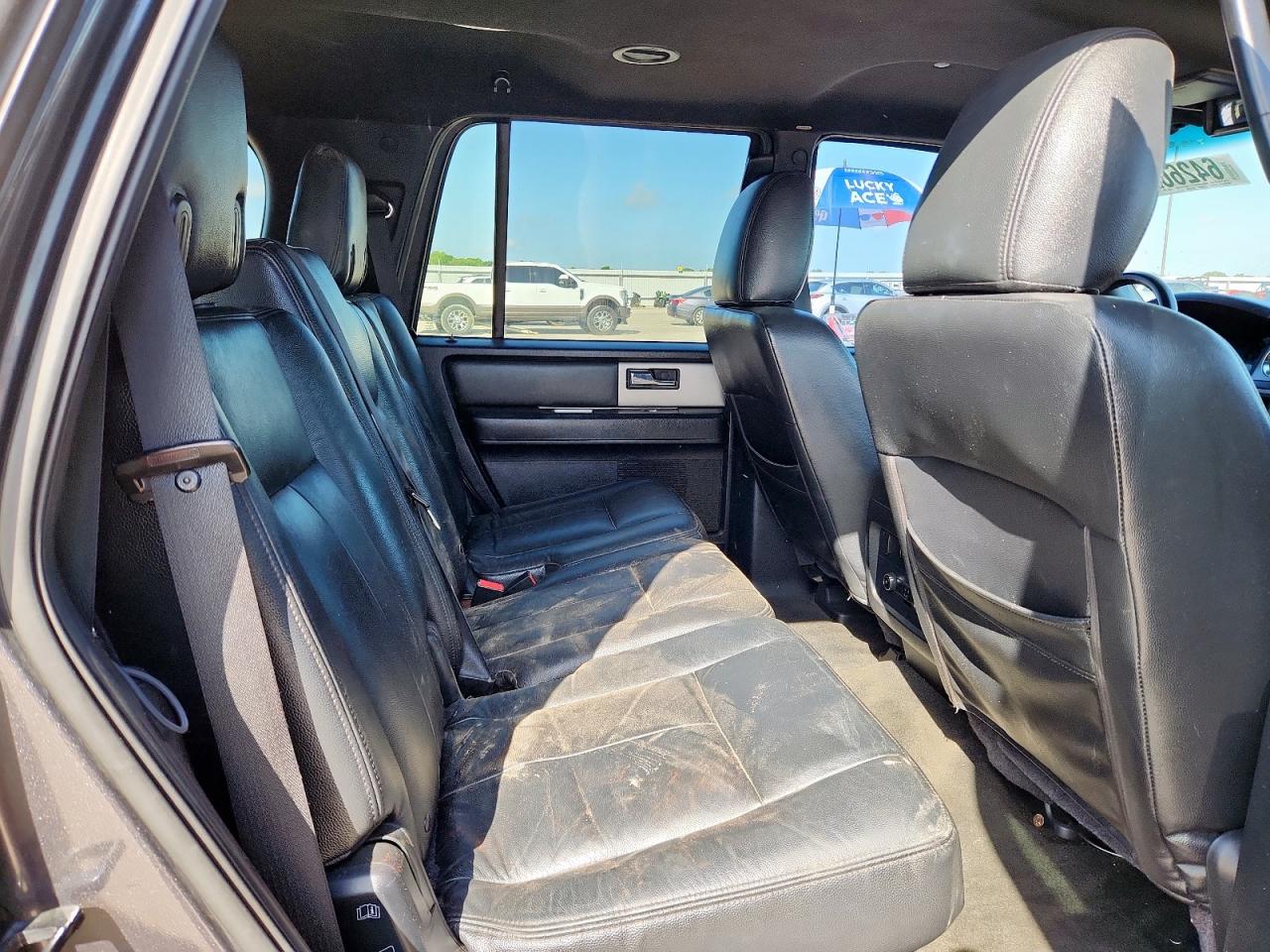 2015 Ford Expedition Xlt VIN: 1FMJU1HT4FEF32193 Lot: 64266225
