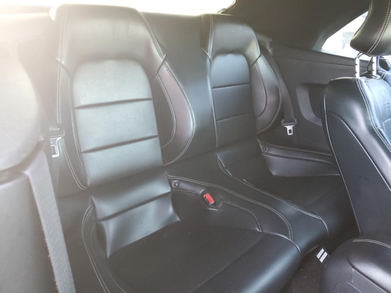 2015 Ford Mustang VIN: 1FATP8UH2F5402790 Lot: 64491995