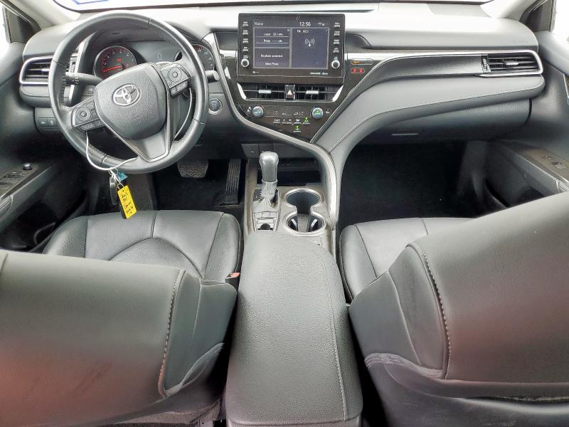  TOYOTA CAMRY 2023 Белы