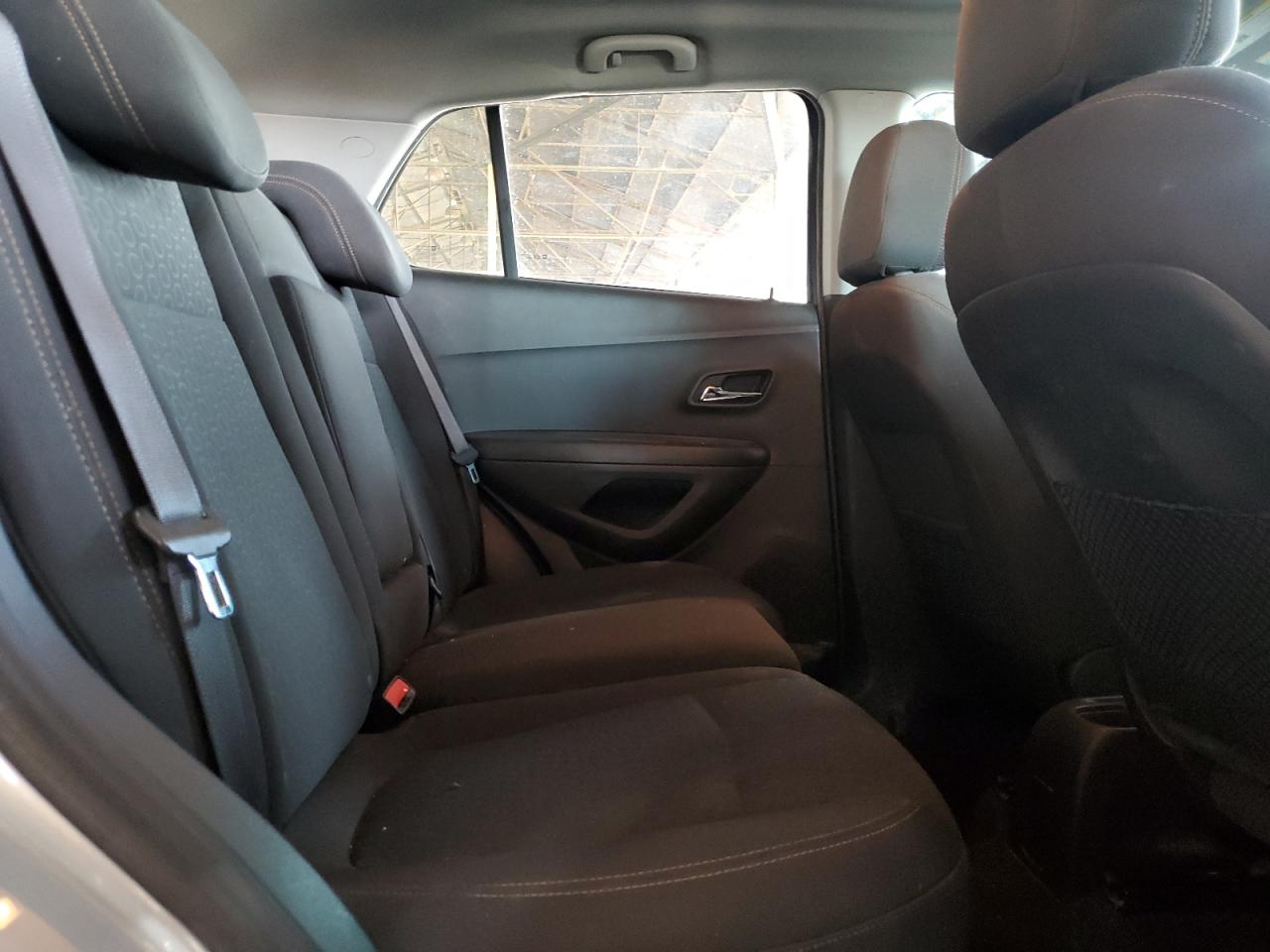 2021 Chevrolet Trax Ls VIN: KL7CJKSB6MB350681 Lot: 64775085