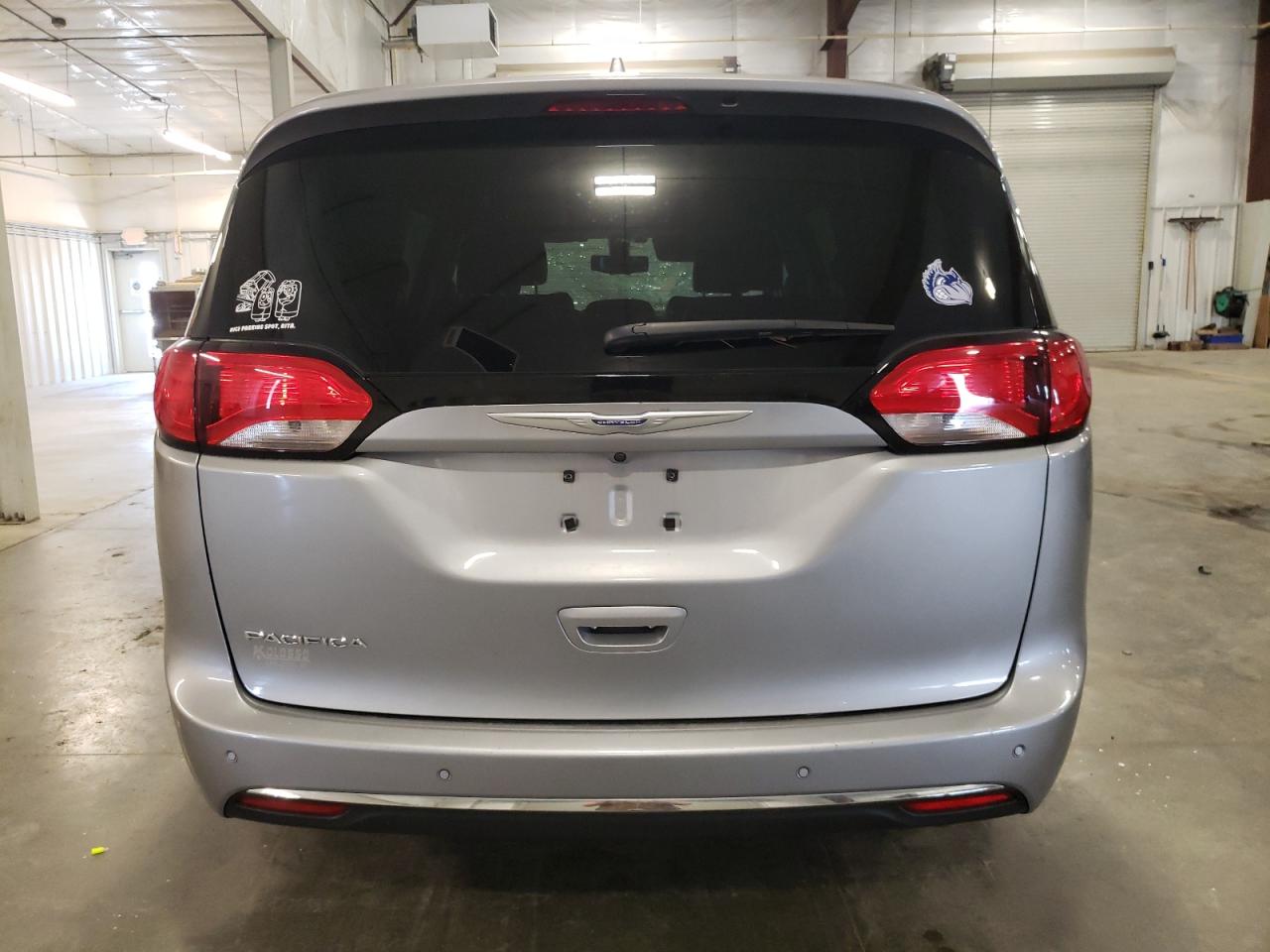 2020 Chrysler Pacifica Touring L VIN: 2C4RC1BG5LR127996 Lot: 63153005