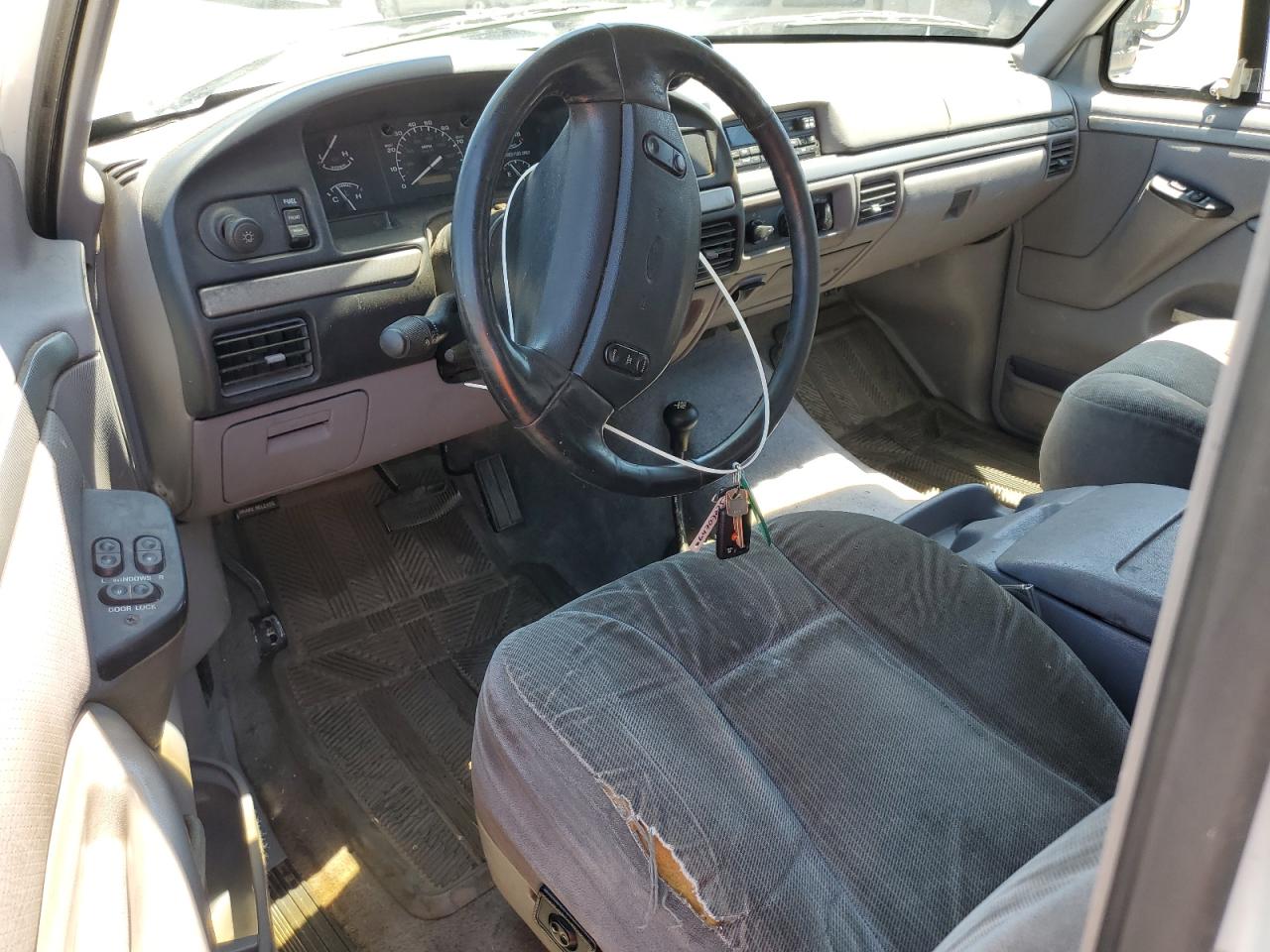1995 Ford F250 VIN: 1FTHX26G2SKC09679 Lot: 64707075