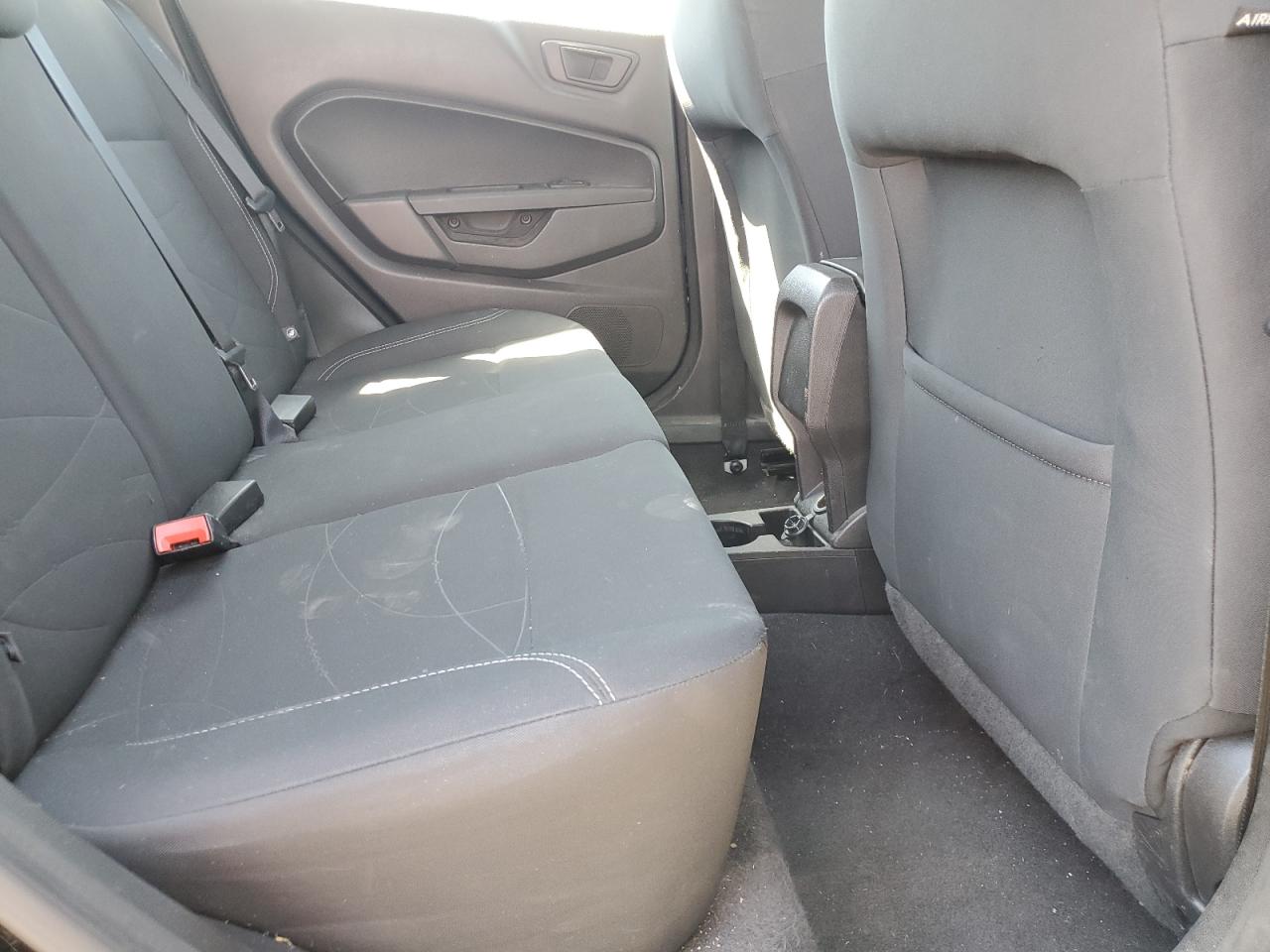2018 Ford Fiesta Se VIN: 3FADP4EJ3JM129490 Lot: 65234515